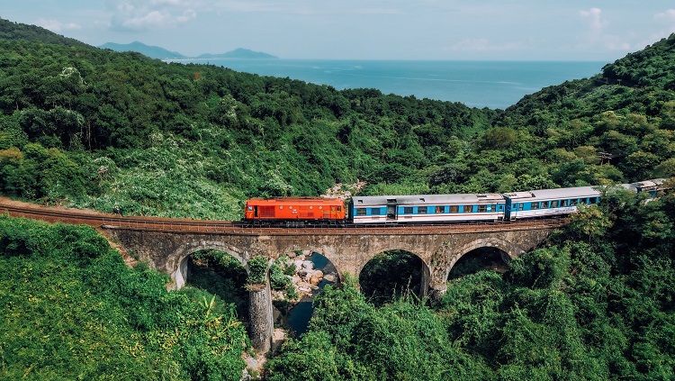 Bảng Giá Vé Tàu DSVN (Tổng Công Ty Đường Sắt Việt Nam)