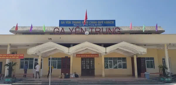 Ga Yên Trung